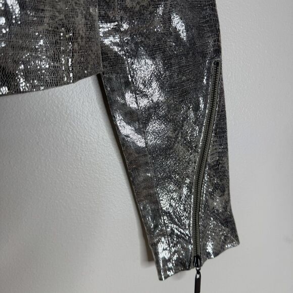 Bebe Jacket Small Silver Cropped Moto Snakeskin Print Metallic Zip y2k disco - Picture 6 of 10